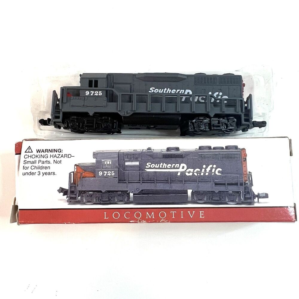 Southern Pacific Locomotive No. 9725 By High Speed Metal Products NIB